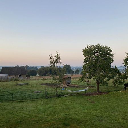 Entire Farm House Stay, La Gerouardiere Barenton Eksteriør billede