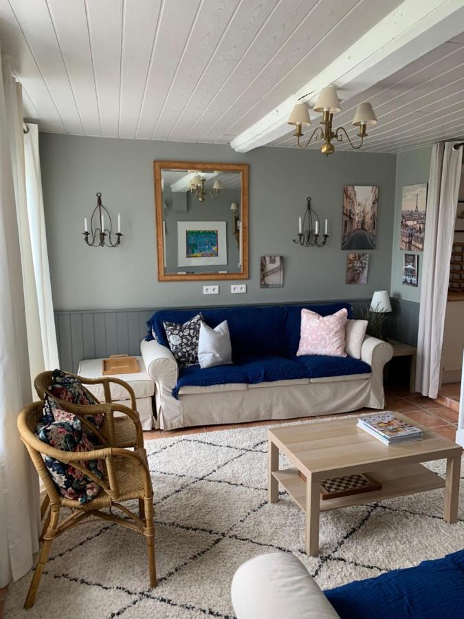 Entire Farm House Stay, La Gerouardiere Barenton Eksteriør billede