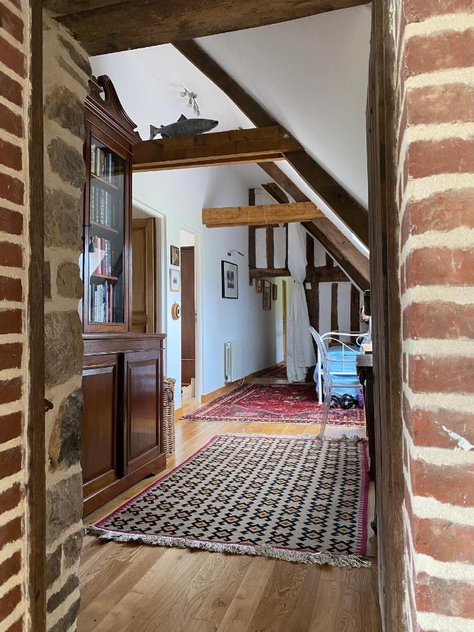 Entire Farm House Stay, La Gerouardiere Barenton Eksteriør billede